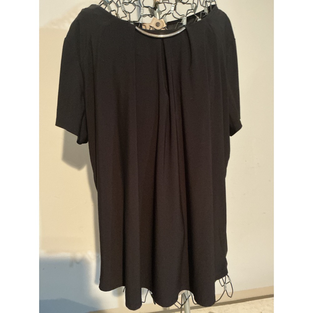 Diana Belle Woman Black Short Sleeve Ring Neck Pleated Blouse Top 2X 17222X